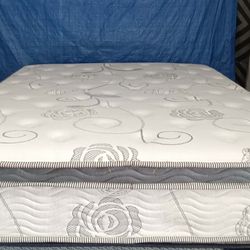 Queen Size Mattress (Colchón Queen Size)