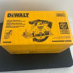 $130 NEW Dewalt 6 1/2” Circular Saw  (TOOL-ONLY) 20-volt   Model #DCS565B