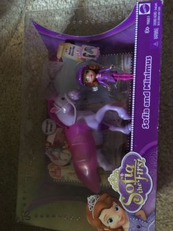 Sofia the first and FLYING Minimus ages 3+ set NIB
