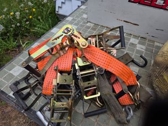 2" Ratchet Strap Short End w/ Wire Hook...---PAY ATTENTION--- ONLY RATCHETS....NO STRAPS...-LOT OF 15....W/ Chain bag.