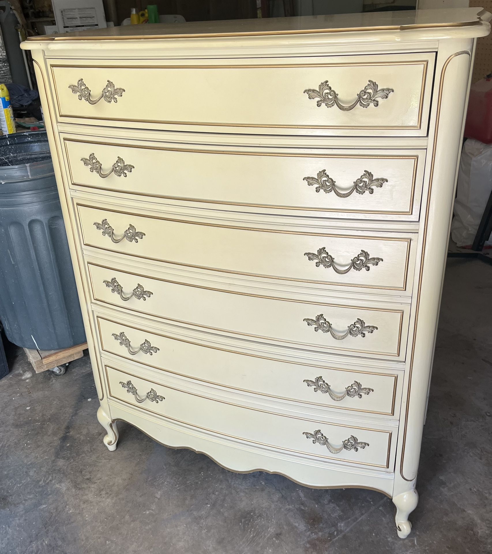 Antique  1960 Dixie French Provincial Chest