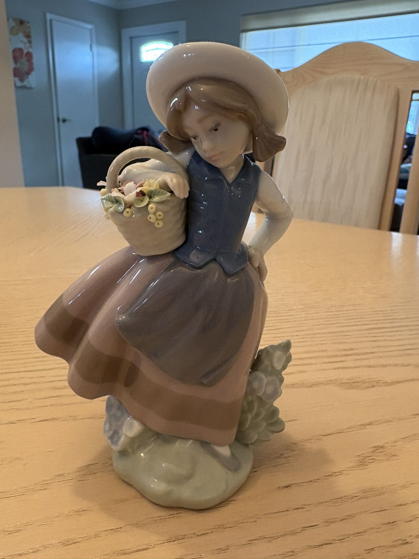 Lladro Girl Basket of Flowers