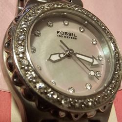 $35.00 - 1990's FOSSIL Watch, Lots Of Bling!  Needs New Battery/Like New Condition!