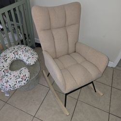 Mommy And Baby Rocking Chair And Boppy Pillow
