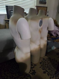 Mannequins Fashion Display