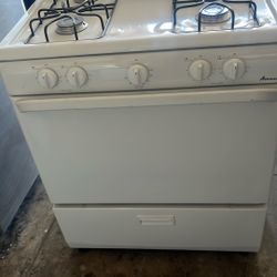 Amana Gas Range