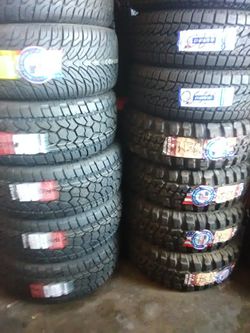 🎈hoy martes tenemos🎇 los mejores🚛 descuentos en todas las🎈 llantas nuevas y rines en especial 🚛visítenos trabajamos los 7 días de la semana