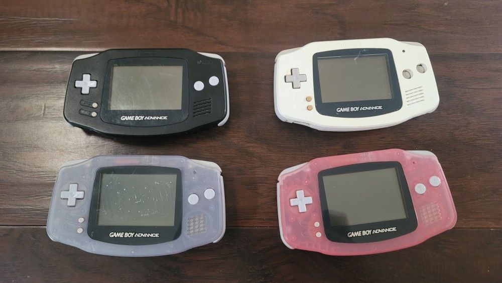 Nintendo Gameboy Advance Shells/cases PARTS