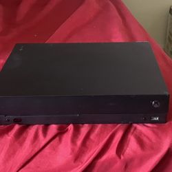Xbox One X 1 TB