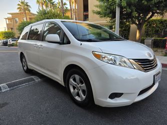 2011 Toyota Sienna
