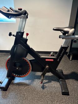 Star Trac Studio 5 Indoor Cycling Bike