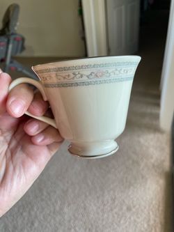 Lenox Charleston tea cups