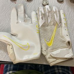 Nike Football Gloves