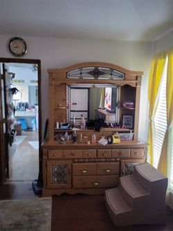 Ashley Dresser  Has Lighted Top