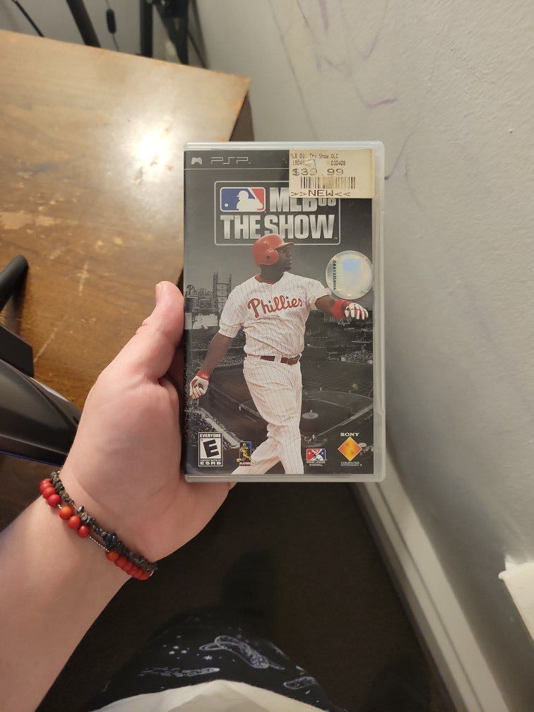 New MLB THE SHOW 06 PSP GAME 