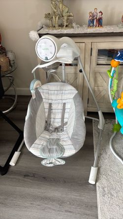 Baby swing