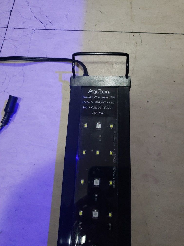 Aqueon Light