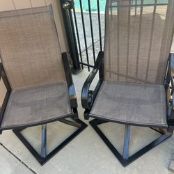 OUTDOOR PATIO SWIVEL CHAIRS