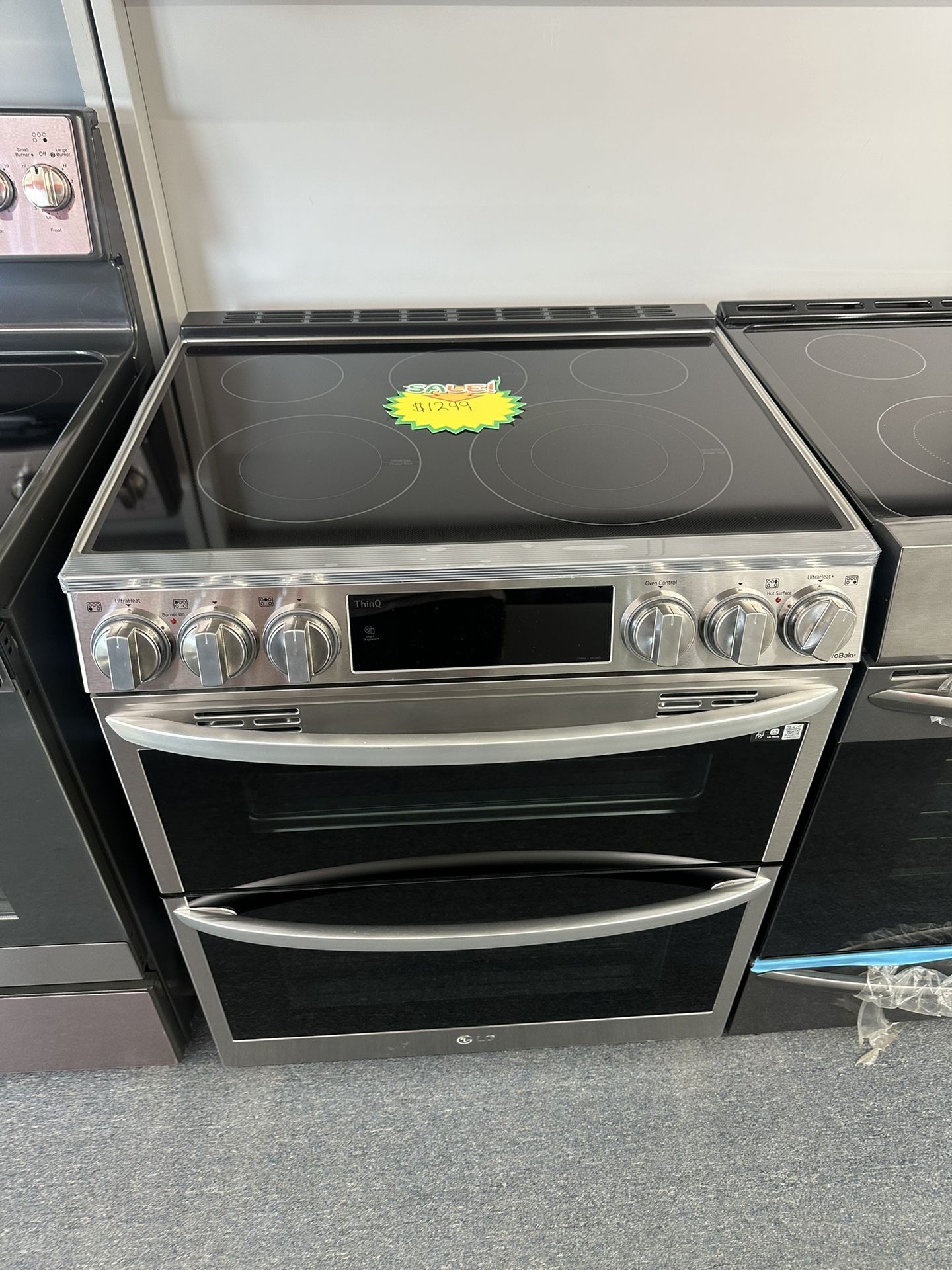 New Scratch And Dent Lg Double Oven Range One Year Warranty