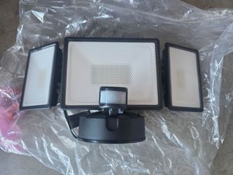 New 3 led spot light security surveillance motion activated