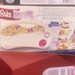 Easy Bake  Oven- Ultimate 