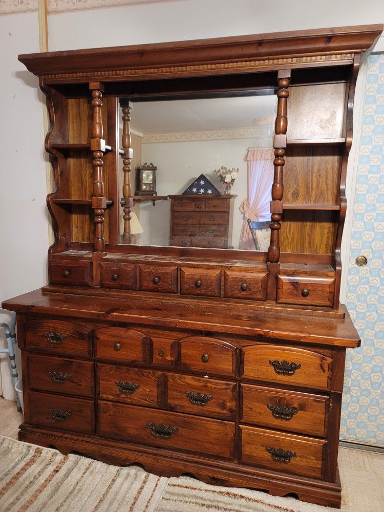 Antique 1970s Dresser With Mirror