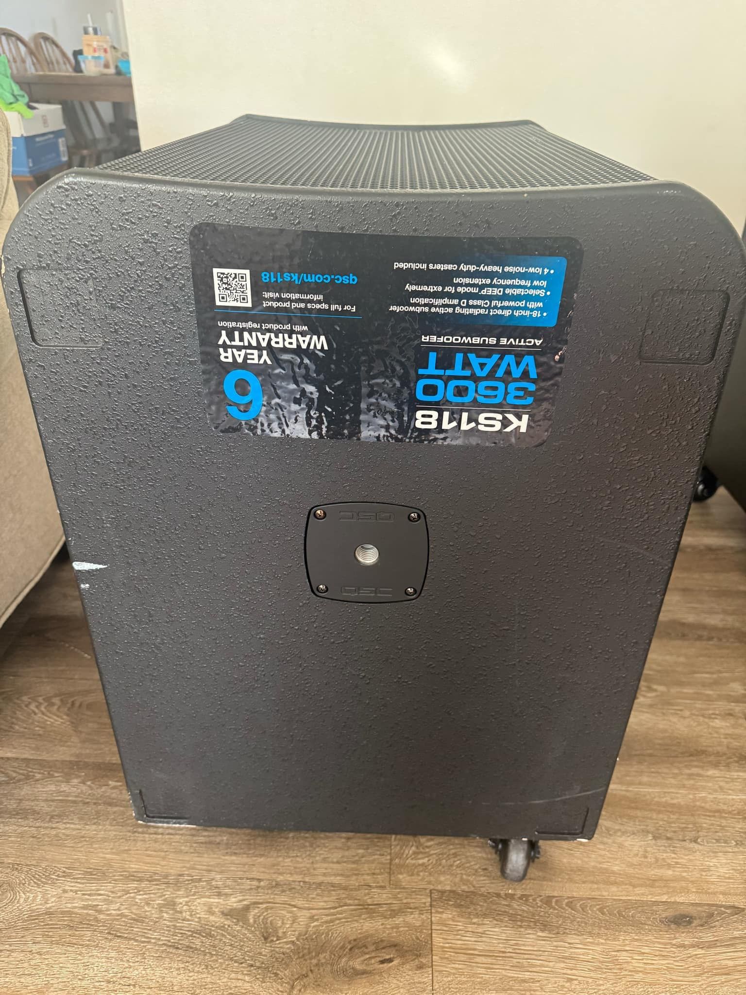 QSC KS118 3,600-watt 18-inch Powered Subwoofer