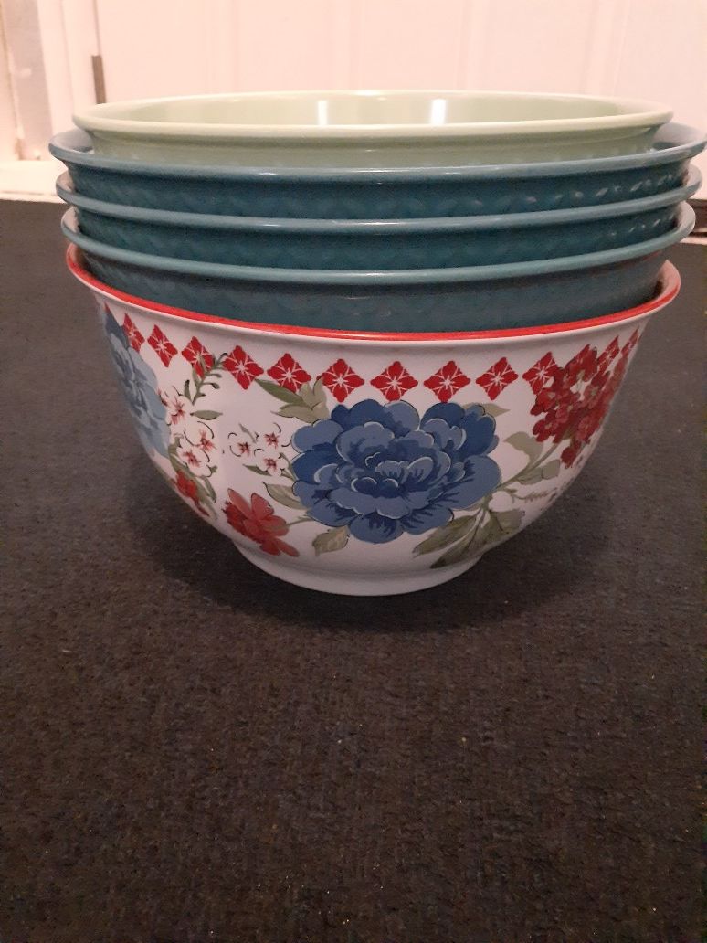Bowls set