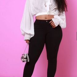 Blacklist Butt Lifting Mid Rise Stretchy Jeans - Black SIZE 4x  listing is for ONE PAIR