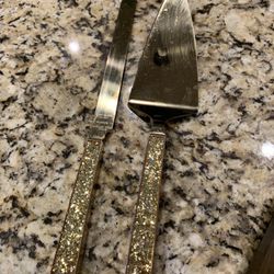 Kate Spade Lenox Brand Gold Colored Stainless Steel Cake Serving Set With Gold Metallic Inlay In Resin Coating  In Handles Of Both Pieces
