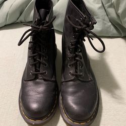 Dr  Martens Boot Size 9 Woman’s 