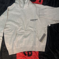 light oat meal essential hoodie size Medium 