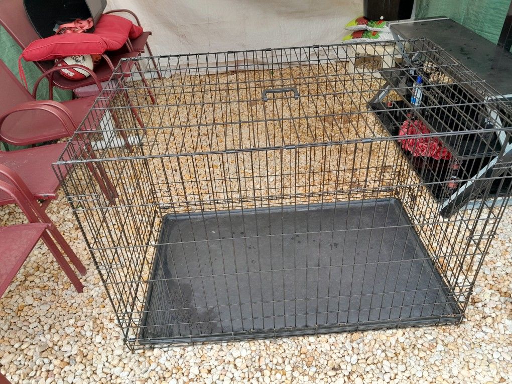 Dog Kennel (Black, 30"W X 48"L X 32"H)