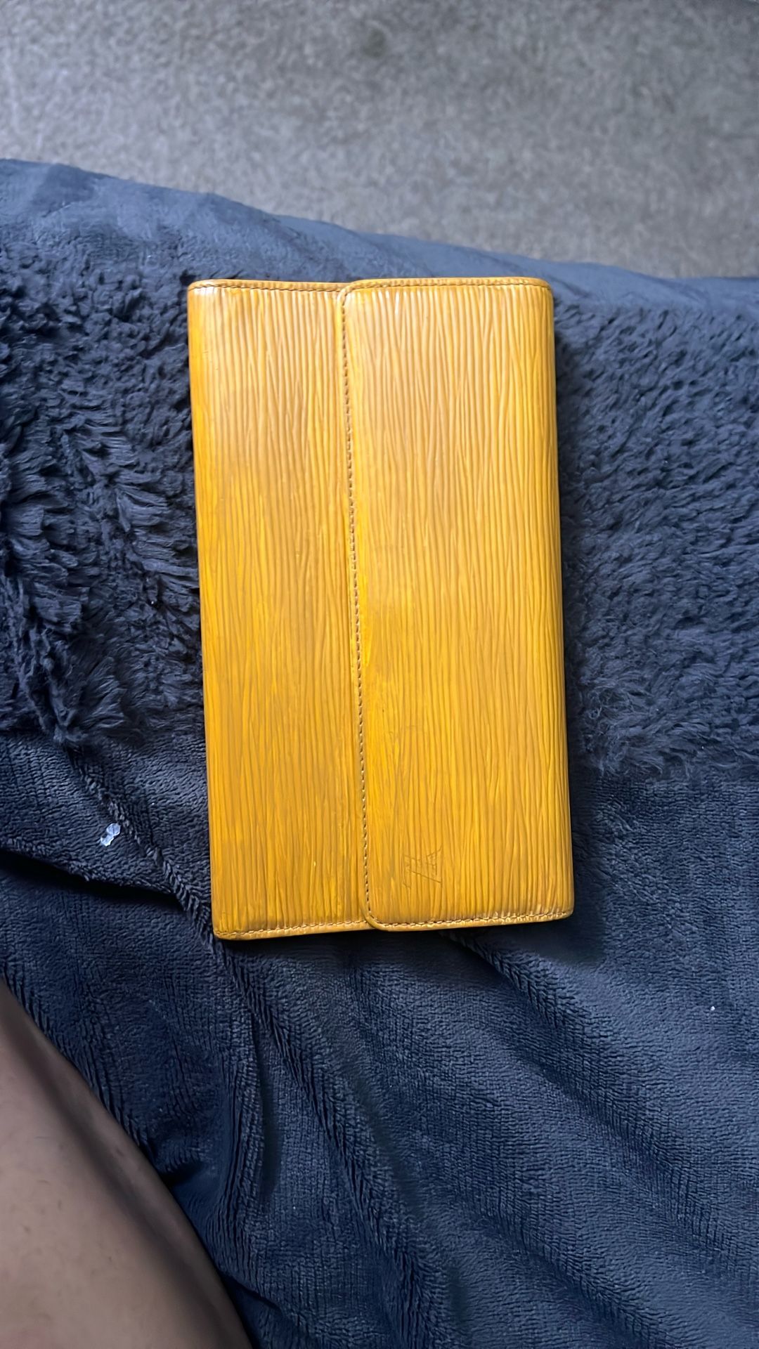 Louis Vuitton Epi Long Wallet