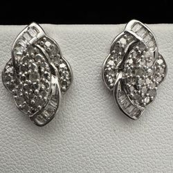 Sterling Silver ~1/4CTW Diamond Earrings