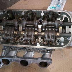 Honda 3.2 L Vtec Cylinder Heads. Only 30,000 Miles. Execelent Condition! For Honda 3.2 VTec With Intake, Throttle Body 