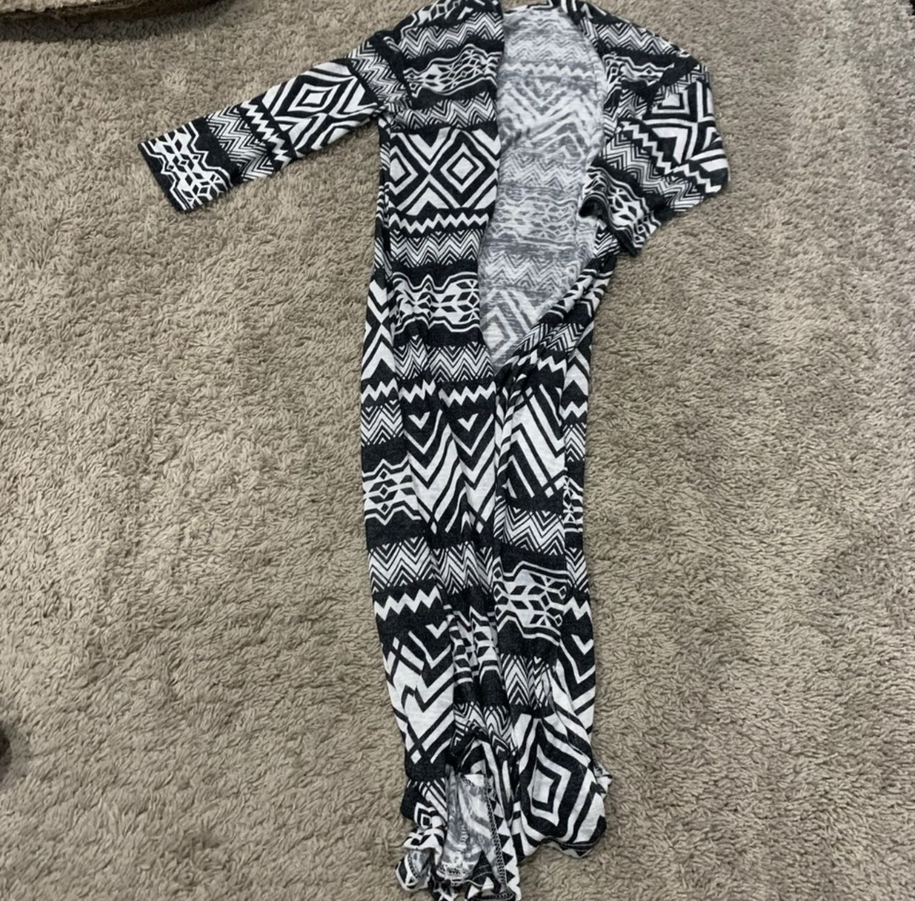 {H&M} Aztec Tribal Geometric Duster Cardigan