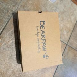 Brand New Faux Fur Women’s Bear paw Boots 