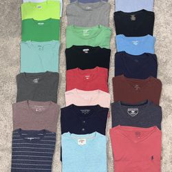 Lot of 23 Men’s Size Medium Crew and V-Neck T- Shirts Various Colors