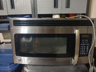 GE ABOVE STOVE MICROWAVE
