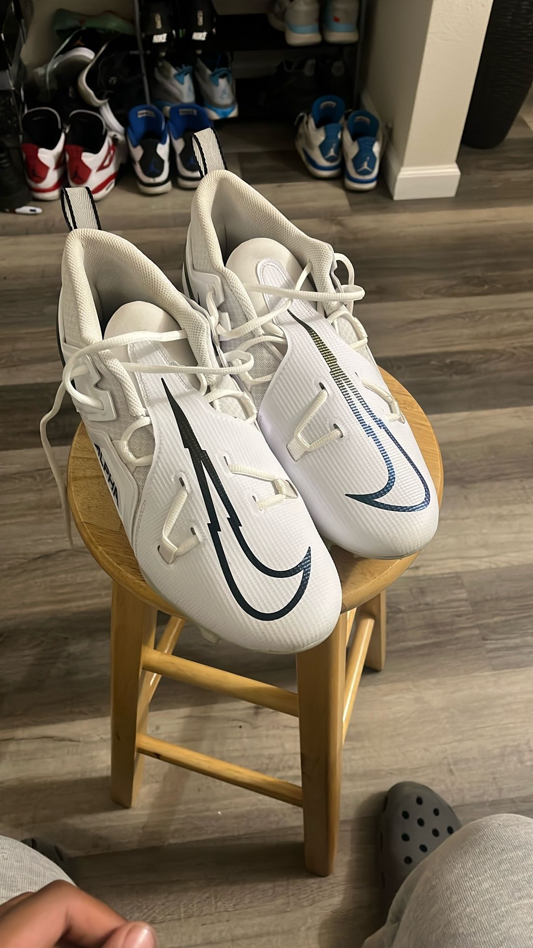 Alpha Menace Pro 3 'White Black'