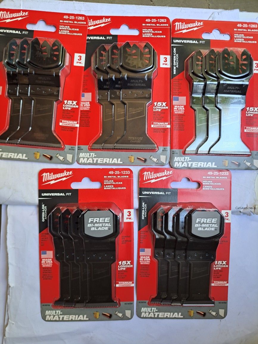 Milwaukee
1-3/4 in. Titanium Bi-Metal Multi-Tool Oscillating Blade (3-Pack)