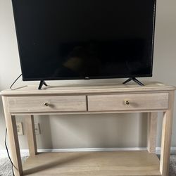 TCL TV 4 K with Table stand for sale