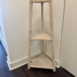 Triangle Corner Wicker Shelf White/Cream