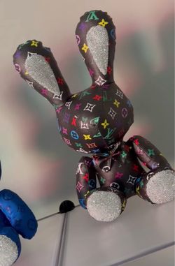 Boujie Bunnies 🐰