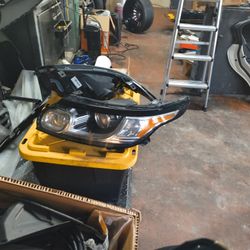 2014 To 2017 Range Rover Sport Left Front Driver Headlight