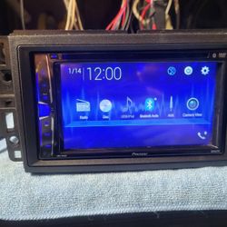 Pioneer Stereo Bluetooth DVD Cd USB 