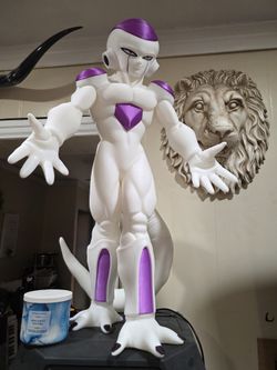 32 Inch Frieza 3D Printed