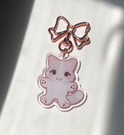 Grey cat keychain