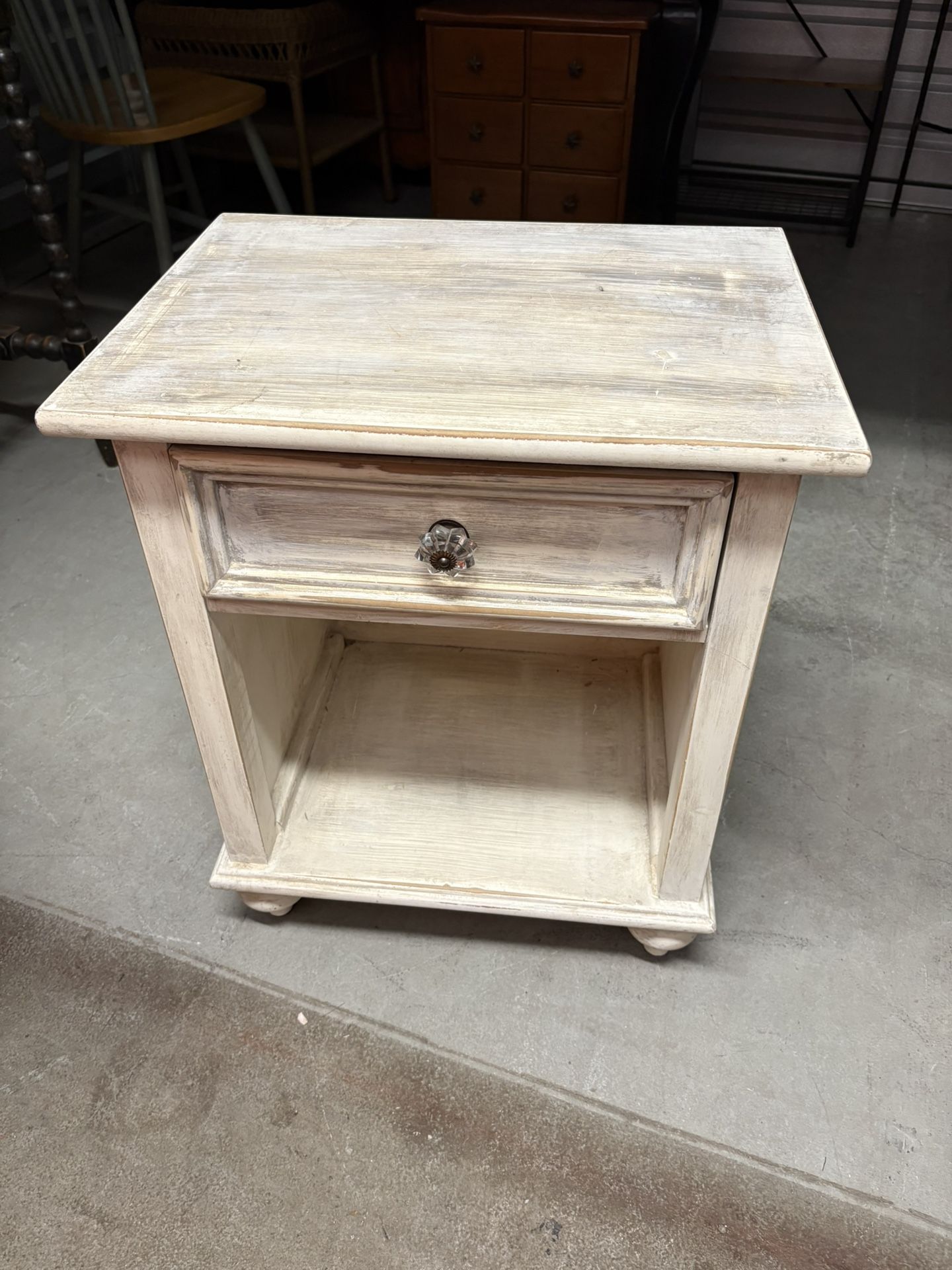 Cabinet/end table/nightstand/bedside table/one drawer table